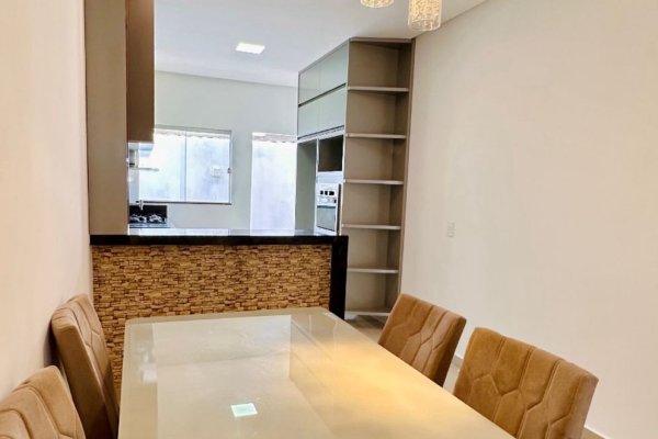 Casa para Locação no Condomínio Park Cidade Nova